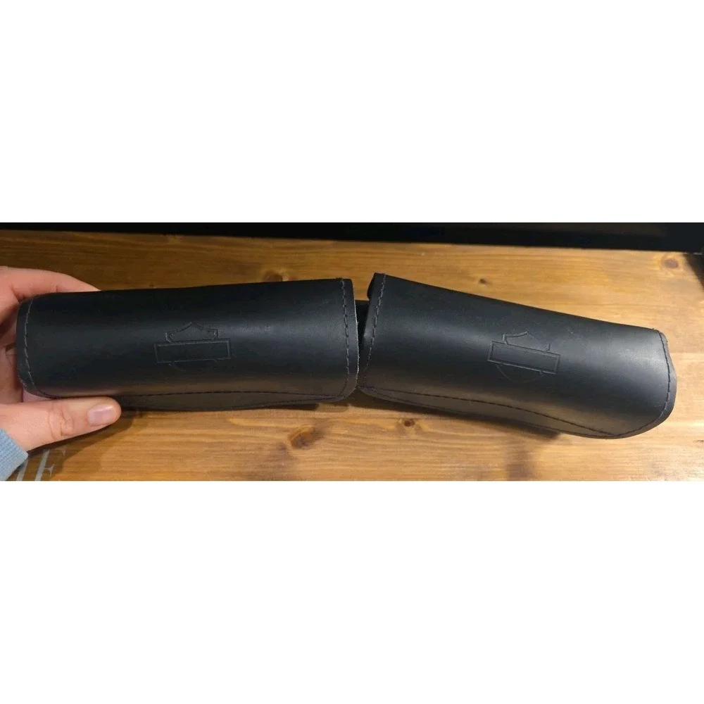 Harley‎ Davidson Black Cowhide Leather Clip On Side Saddle Bags
